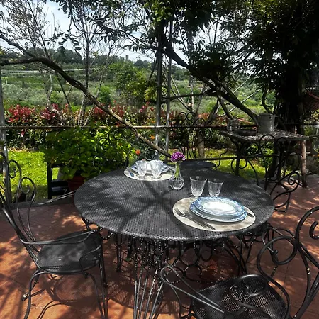 Borghetto Sant'angelo Апартаменты *