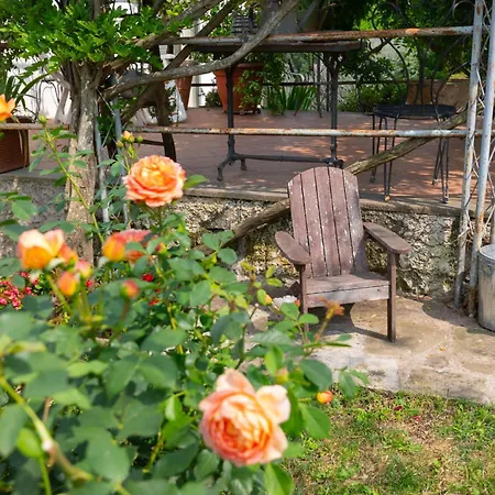 Апартаменты Borghetto Sant'angelo *